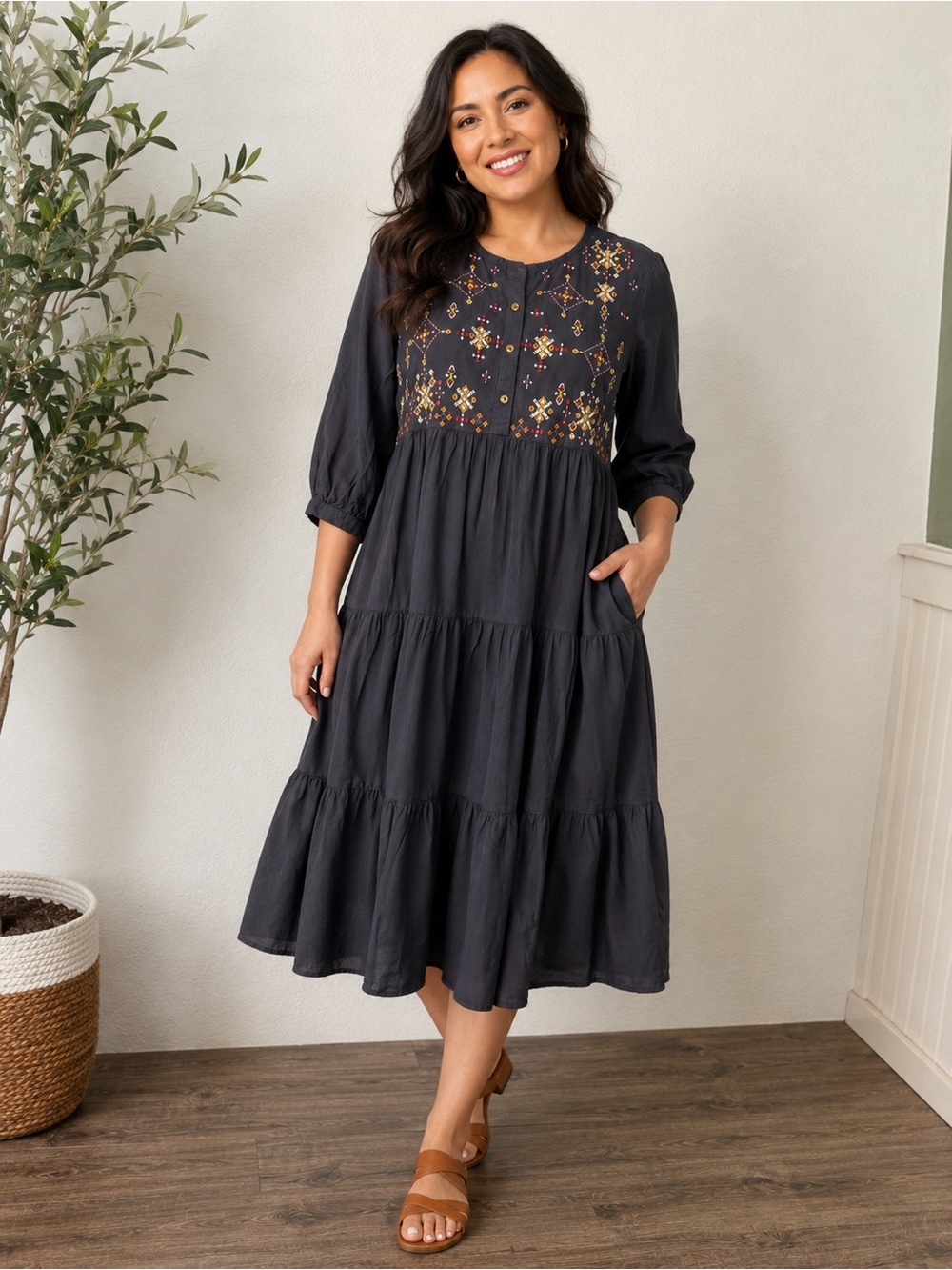 Max Women’s Embroidered Tiered Midi Dress Gray 3/4 Sleeve Boho Size Med